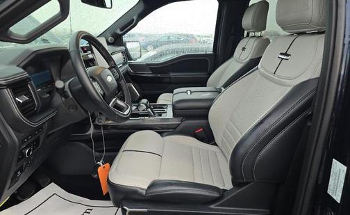 2023 Ford F-150 Lightning Platinum