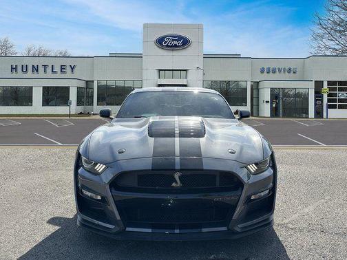 2021 Ford Shelby GT500 Base