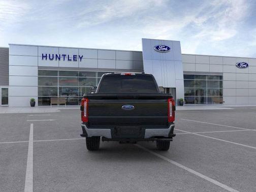 2025 Ford F-350 XLT