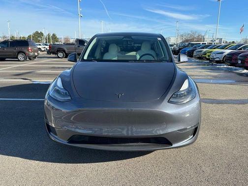 2024 Tesla Model Y Long Range Dual Motor All-Wheel Drive