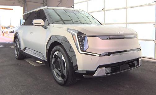 2024 Kia EV9 Land