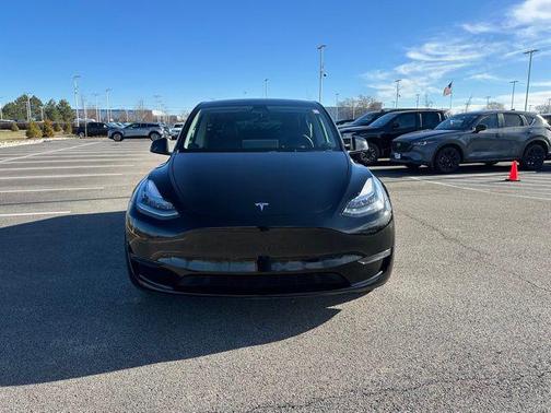 2023 Tesla Model Y Long Range Dual Motor All-Wheel Drive