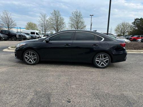 2020 Kia Forte EX