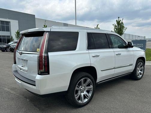 2016 Cadillac Escalade Premium