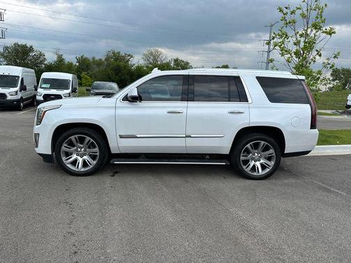 2016 Cadillac Escalade Premium