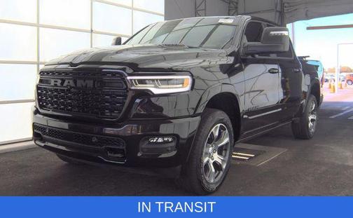 Diamond Black Crystal Pearlcoat 2025 RAM 1500 Limited