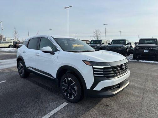 2025 Nissan Kicks SV