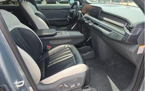 Iceberg Green 2024 Kia EV9 GT-Line