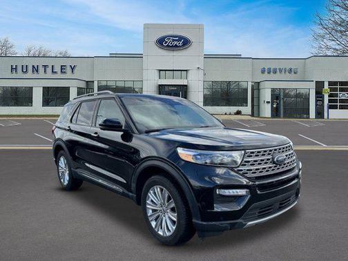 Agate Black Metallic 2023 Ford Explorer Limited