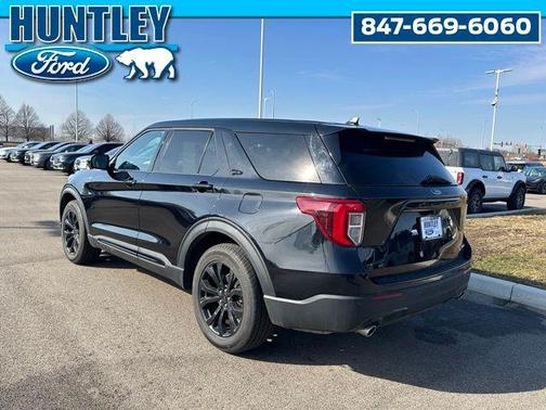 2022 Ford Explorer ST-Line