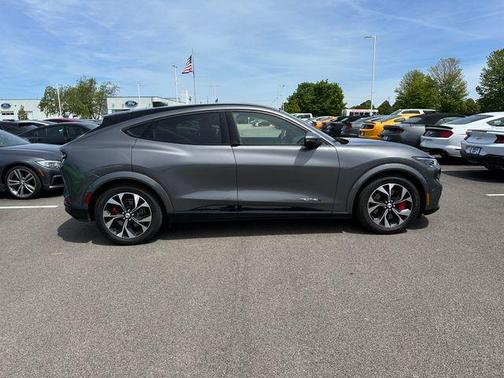 2021 Ford Mustang Mach-E Premium