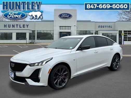 2024 Cadillac CT5 Sport