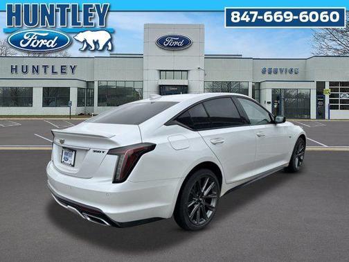 2024 Cadillac CT5 Sport