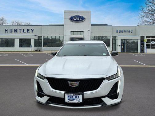 2024 Cadillac CT5 Sport