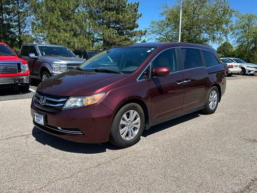 Deep Scarlet Pearl 2017 Honda Odyssey EX-L
