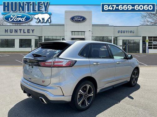 2022 Ford Edge ST