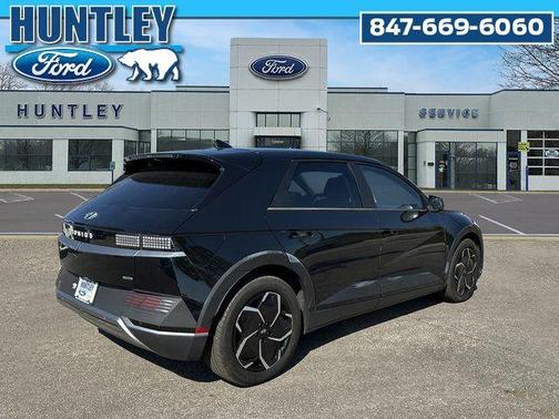 2023 Hyundai IONIQ 5 SE