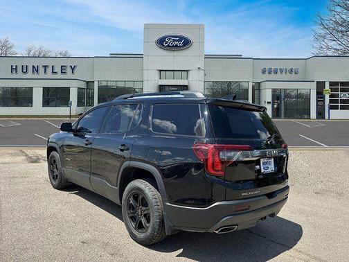 2021 GMC Acadia AWD AT4