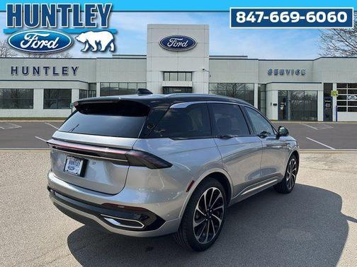 2024 Lincoln Nautilus Black Label