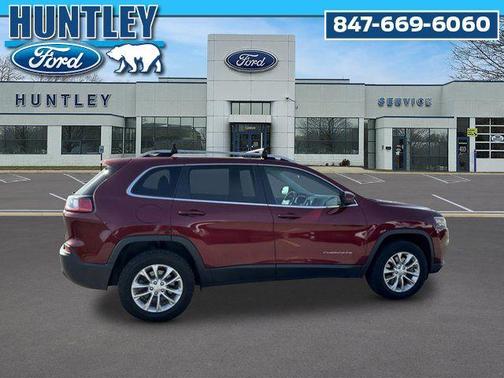 Velvet Red Pearlcoat 2019 Jeep Cherokee Latitude