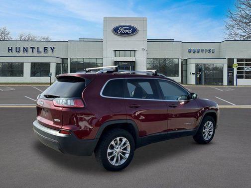 Velvet Red Pearlcoat 2019 Jeep Cherokee Latitude