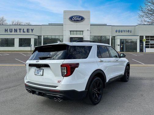 2024 Ford Explorer ST