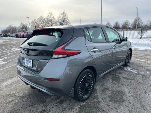 2024 Nissan Leaf SV PLUS
