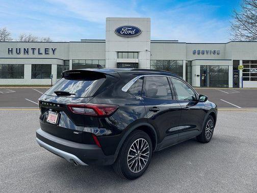 2023 Ford Escape PHEV SE