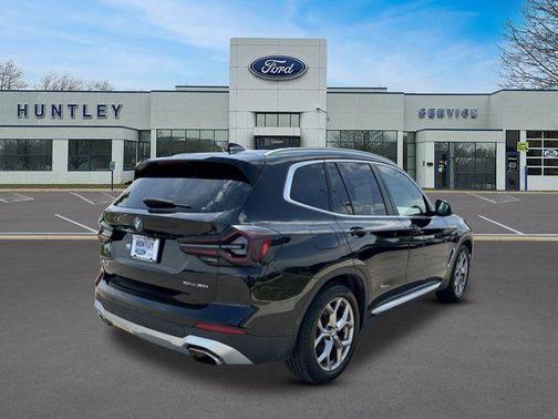 Black 2022 BMW X3 xDrive30i