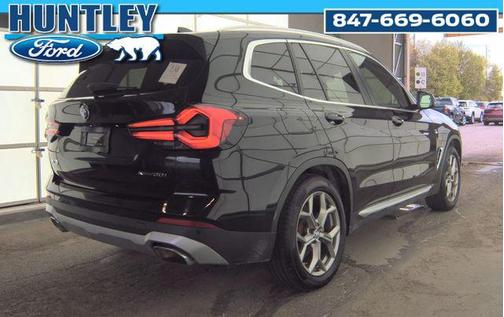 Black 2022 BMW X3 xDrive30i