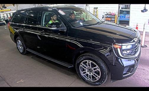 Black Metallic 2025 Ford Expedition Max Active 4x4