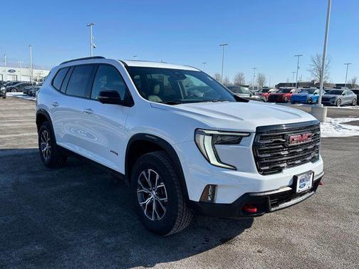 2025 GMC Acadia AWD AT4