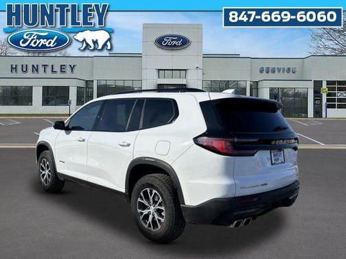 2025 GMC Acadia AWD AT4