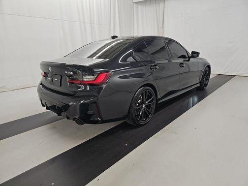 2023 BMW 330 xDrive
