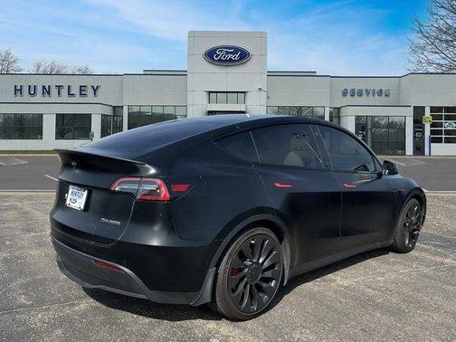 2022 Tesla Model Y Performance Dual Motor All-Wheel Drive