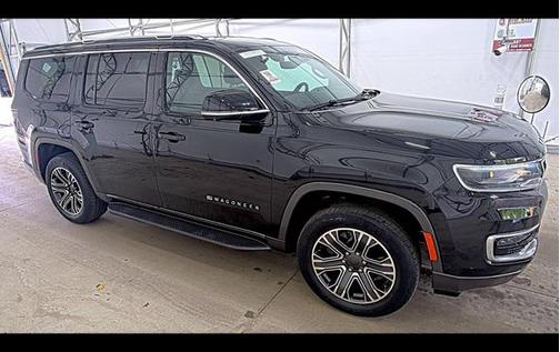 Diamond Black Crystal Pearlcoat 2022 Jeep Wagoneer Series III 4x4