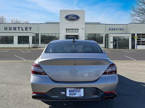 2023 Genesis G70 2.0T AWD