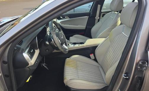 2023 Genesis G70 2.0T AWD