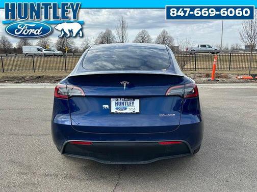 2022 Tesla Model Y Performance Dual Motor All-Wheel Drive