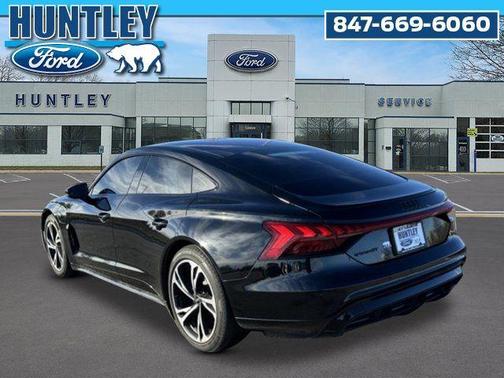 2022 Audi e-tron GT Premium Plus