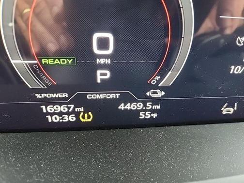 2022 Audi e-tron GT Premium Plus