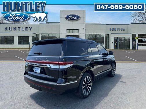 2022 Lincoln Navigator Reserve