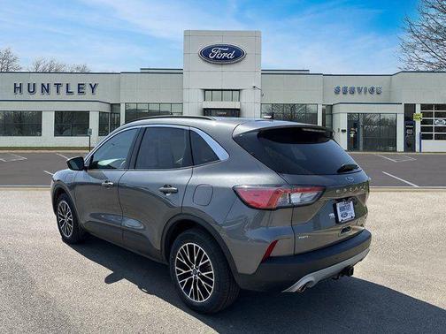 2021 Ford Escape SEL