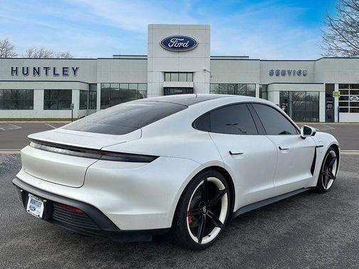 2021 Porsche Taycan 4S