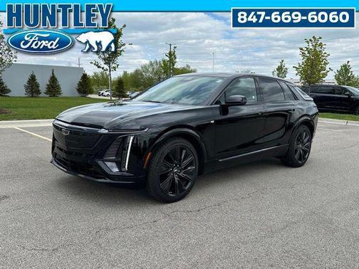 Stellar Black Metallic 2024 Cadillac LYRIQ Sport