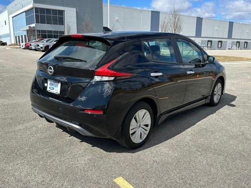 2024 Nissan Leaf S