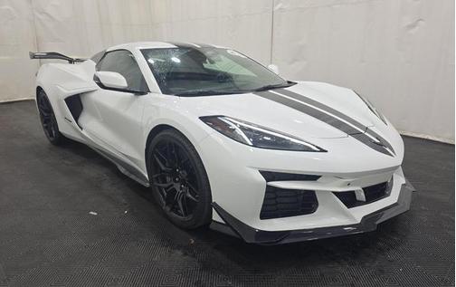 Arctic White 2024 Chevrolet Corvette Z06