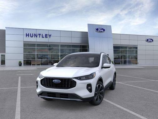 Star White Metallic Tri-Coat 2025 Ford Escape Platinum
