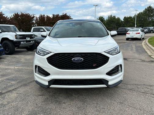 2022 Ford Edge ST