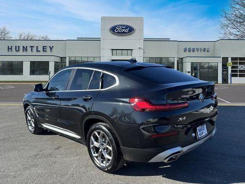 2024 BMW X4 xDrive30i